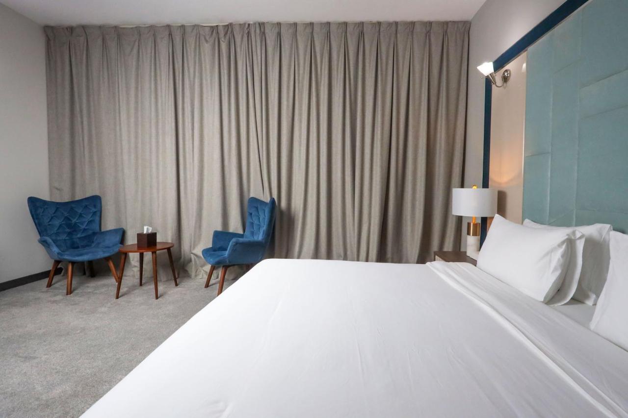 Al Azmy 116 Hotel 샤르자 외부 사진