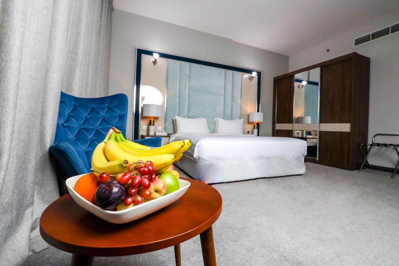 Al Azmy 116 Hotel 샤르자 외부 사진